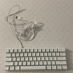 Brand New  Razer Huntsman Mini 60%