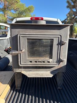 Wood burning stove