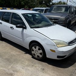 2005 Ford Focus 