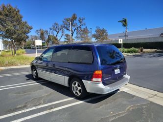 2000 Ford Windstar