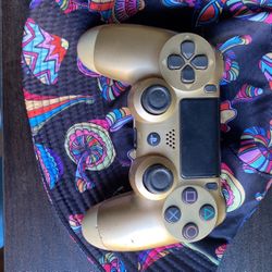 Sony PlayStation 4 Controller(wireless) Good Condition