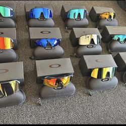 Oakleys Glasses 