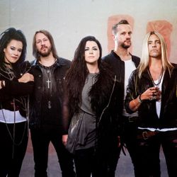 EVANESCENCE TONIGHT