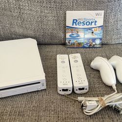 Wii Sports Resort - Nintendo Wii (Used) and Wii U 