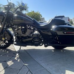 2019 Harley Davidson Road King Special