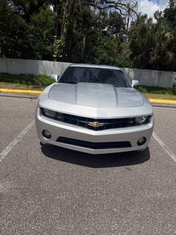 Camaro 2010+ 4 llantas con gomas