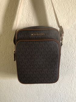 Michael Kors MK Signature Crossbody Bag