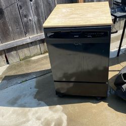 Mobile Dish Washer (Kenmore) 