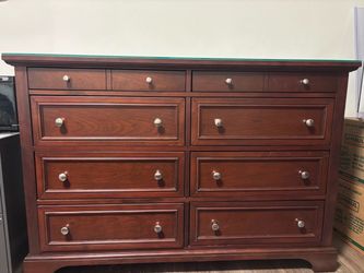 Dresser with Glass Top