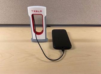 USB-c Desk Phone Charger iPhone iPad TESLA
