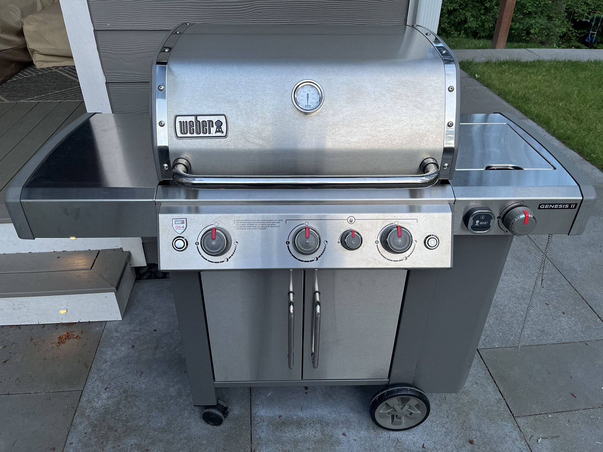 Weber Genesis II S-345 Gas Grill / BBQ