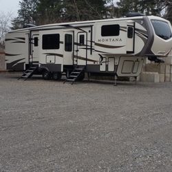 2017 Montana 3730fl