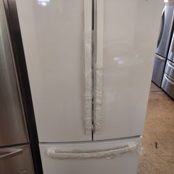 GE 18.6cu.ft Counter-Depth Refrigerator