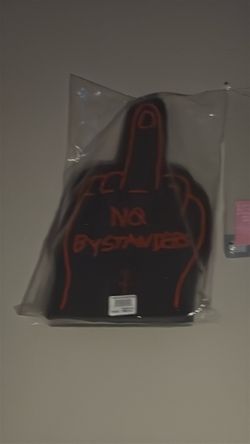 Travis Scott no bystanders foam finger