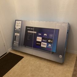 65 Inch PHILIPS ROKU TV For Sale 