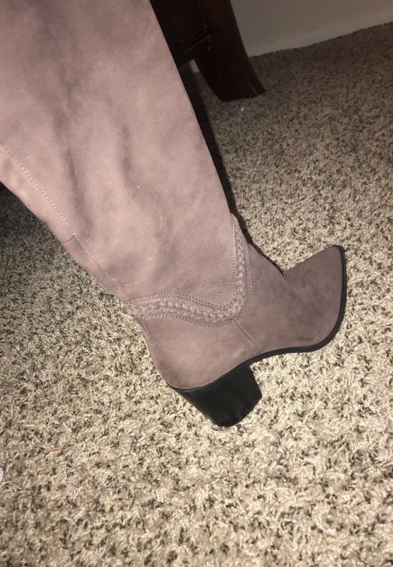 Suede Aldo boots