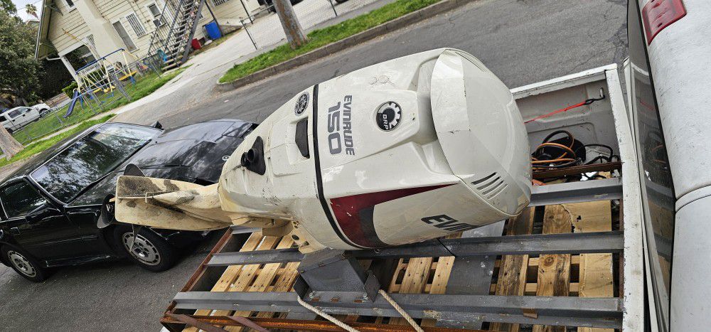Evinrude Etec 150hp Outboard Engine