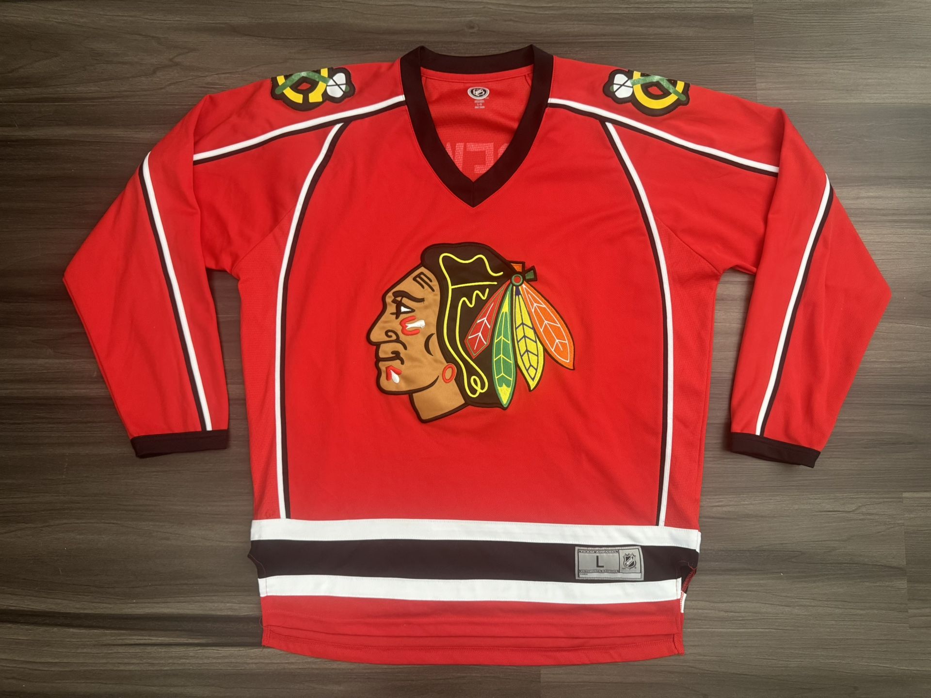 NHL Chicago Blackhawks Jonathan Toews #19 Red/Black Hockey Jersey Men’s Large