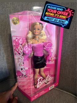 Barbie Deluxe Style Doll - Rare Find