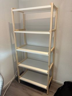 Open shelf