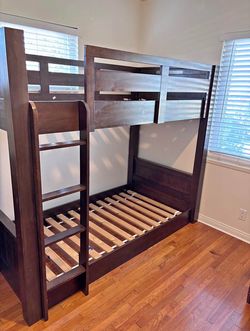 Twin Bunk Bed sturdy Pottery Barn