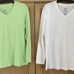 2 Women’s Faded Glory Lime Green & White Long Sleeve Medium
