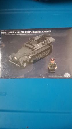 Brickmania SDKFZ 251/B Halftrack Personnel Carrier Kit