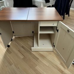 Arts and Craft Table