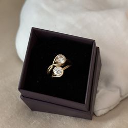 Engagement Rings/ 2 Diamond Rings 