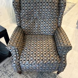 Wingback Recliner