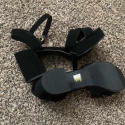 Women Heels Size 71/2 