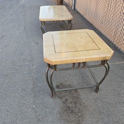 Coffey Table And A End Table  (Padio Furniture) 