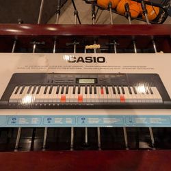 Casio LK-265 Key Lighting Keyboard With Stand 