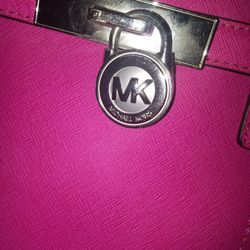 Beautiful Michael Kors Pink Purse Fuchsia Color 