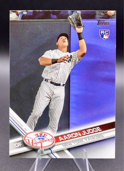 2017 Topps - Aaron Judge #287 Fielding (RC) New York Yankees