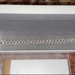 10mm Moissanite Cuban Bracelet 🔥