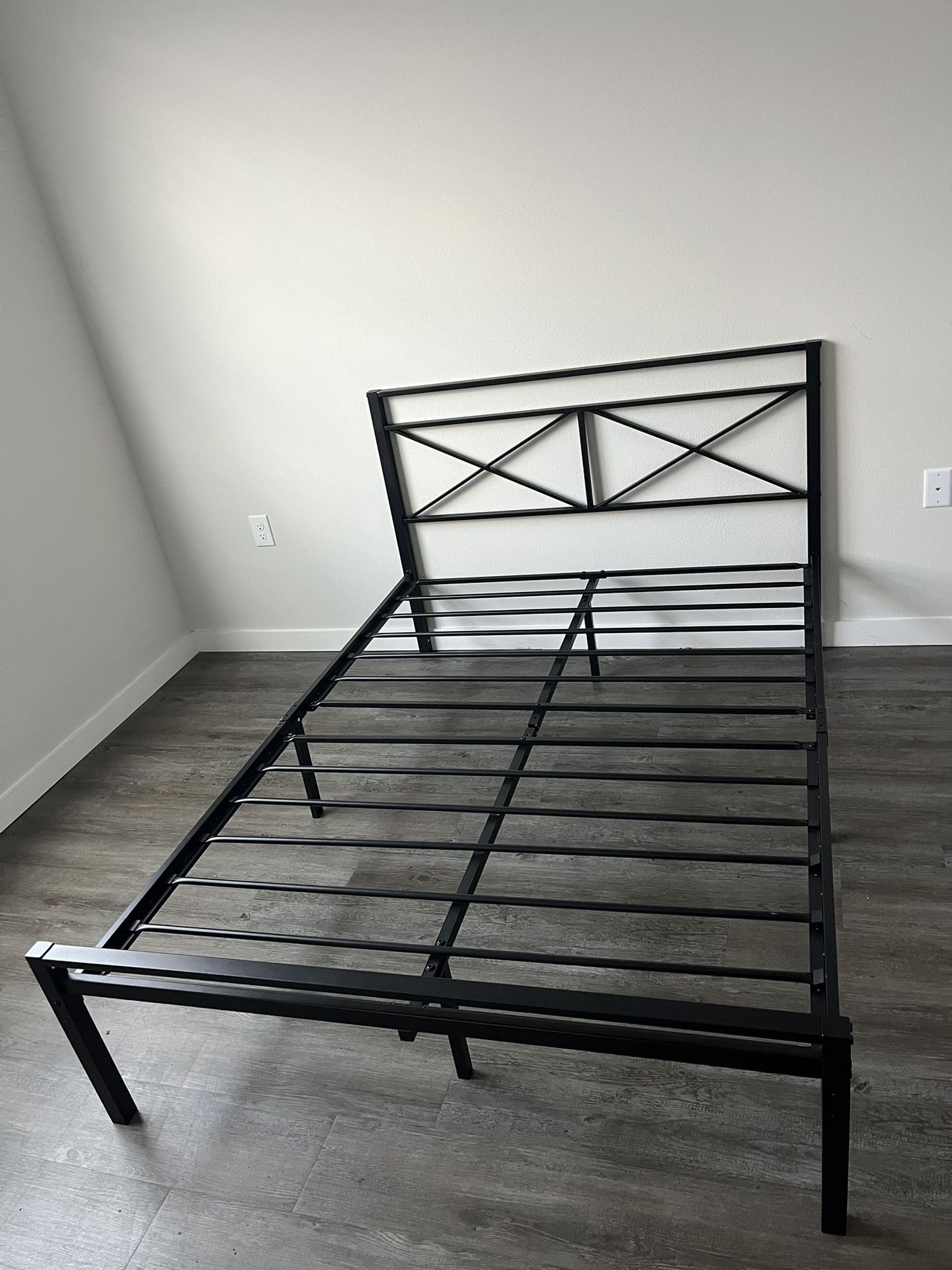 FURNITURE MUST GO