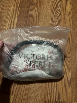 NWT Victoria's Secret Clear Sparkle Confetti Makeup Cosmetic Bag Case Organizer