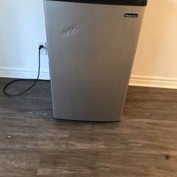 Small Refrigerator 