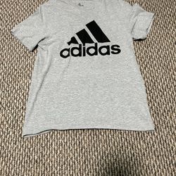 Adidas Graphic Tee Size Medium