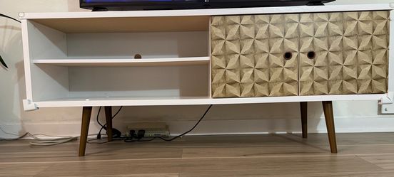 Oglethorpe TV stand 60”