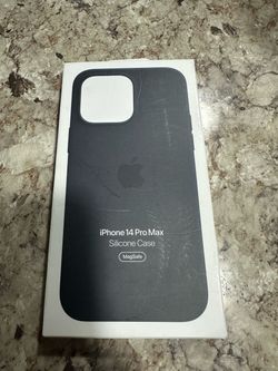 Apple iPhone 14 Pro Max Silicone Case MagSafe