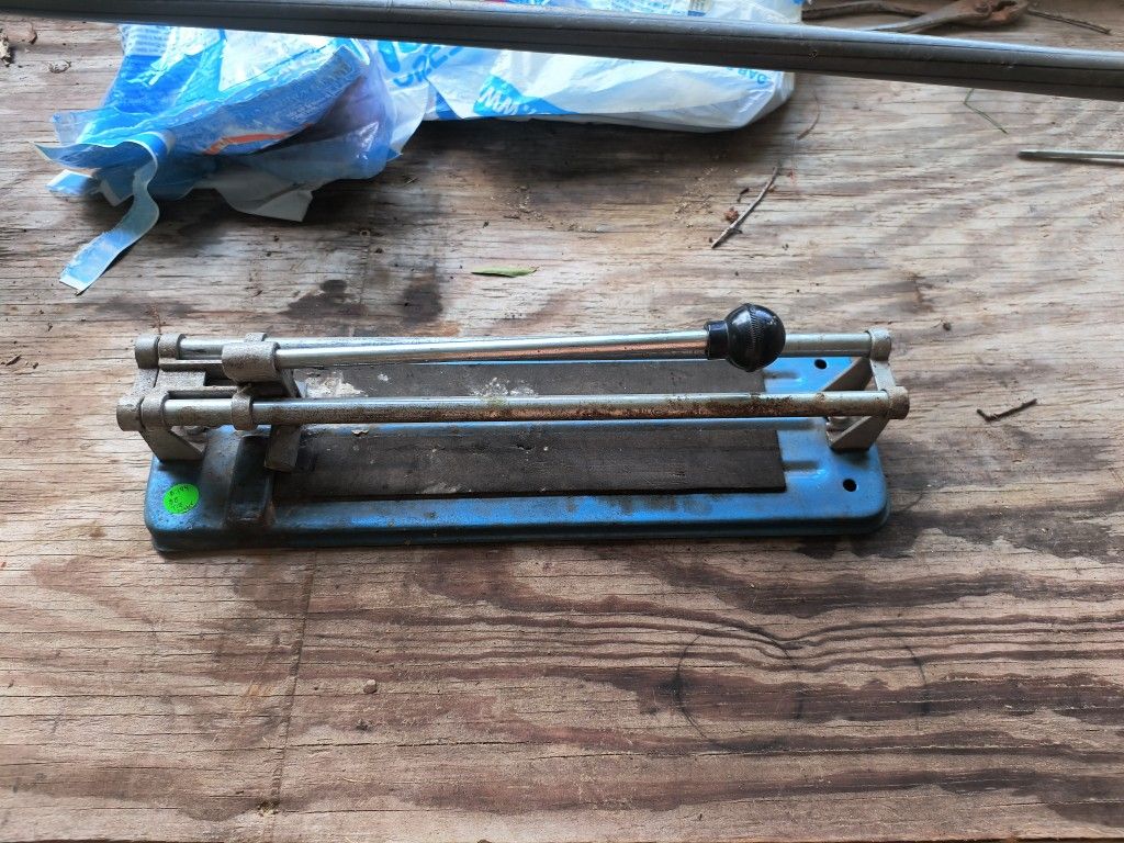 Tile Cutter