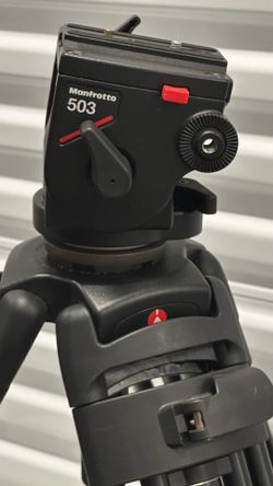 Video Tripod - Manfrotto w/503 fluid Head