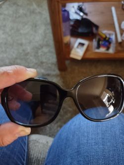 COACH SUNGLASSES