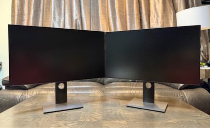 Two ( dual ) Slim bezel DELL Ultrasharp U2722D 27” inches  QHD IPS LED USB C HDMI DP computer monitors