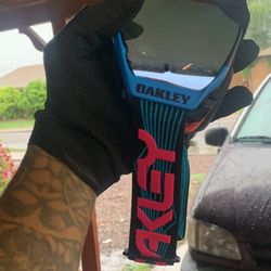 Oakley Airbrake Blue Wired MX Goggle