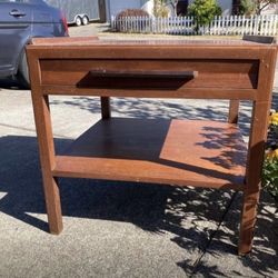 MCM coffee table. *FURNITURE FLIPPERS*