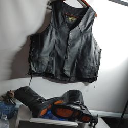 HARLEY DAVIDSON VEST AND BOOTS
