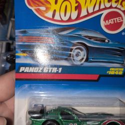 1999 Hot Wheels #1040 Panoz GTR-1